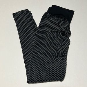 Fashion Nova Women's Leggings Black and Gray | Size: S